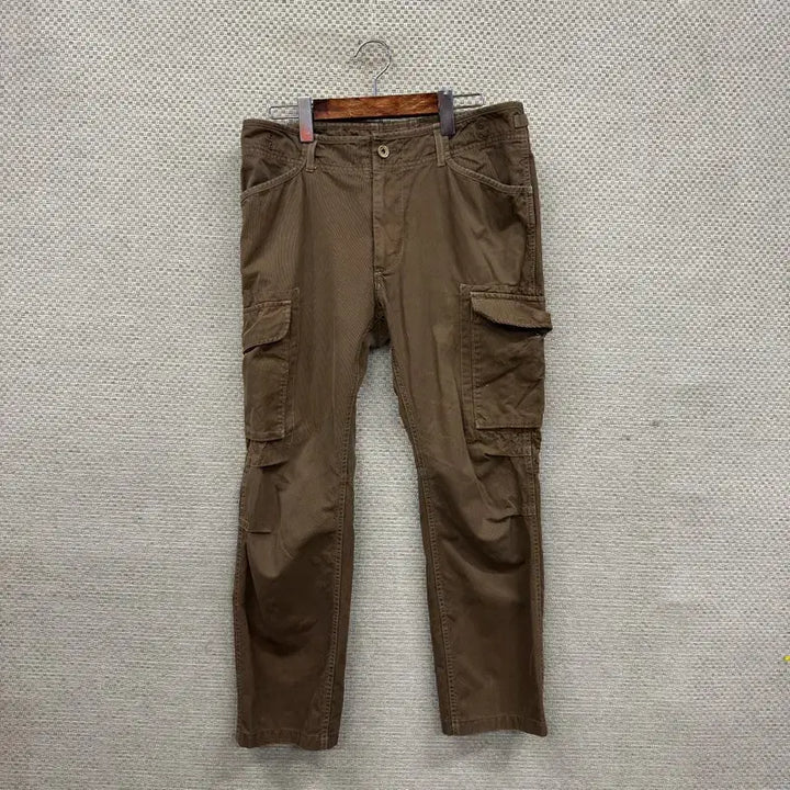 [SOLD OUT] 헤지스 카고바지 32인치 M14423