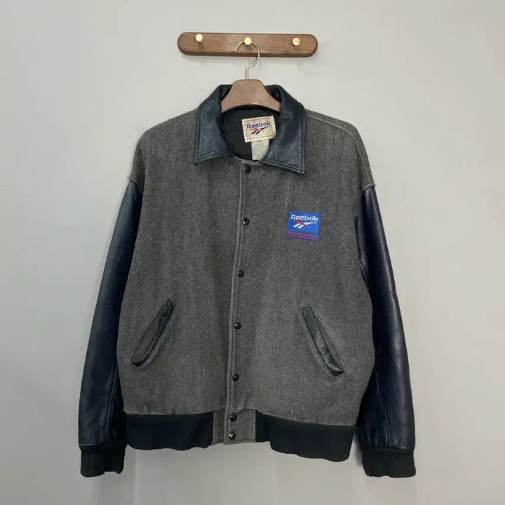 [BUNJANG] Reebok 90s Old School Leather Wool Varsity Jacket / 리복 90s 올드스쿨 레더 모직 배색 바시티 자켓 H2246