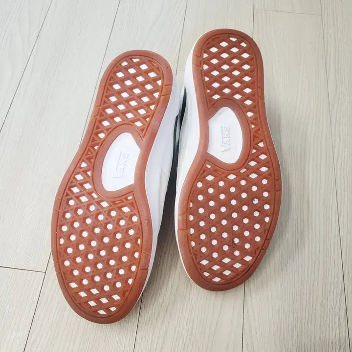 [BUNJANG] Vans Cruise CC White Green Sneakers / 반스 크루즈 CC 화이트 그린 스니커즈