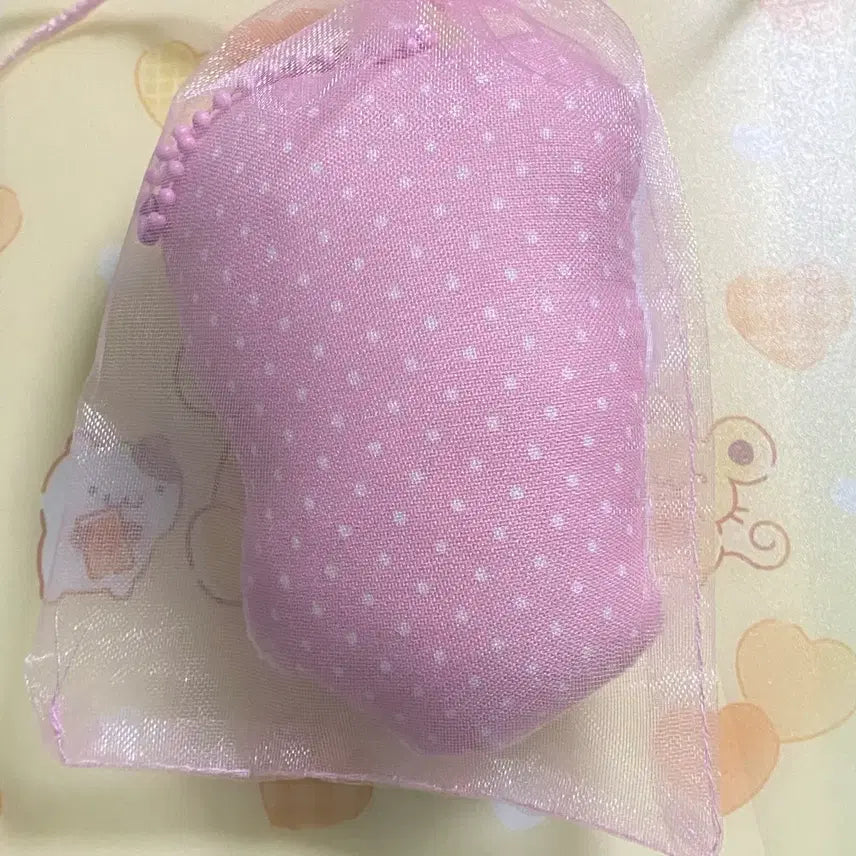 [SOLD OUT] 아일릿 윤아 일사님 쿠션키링 양도