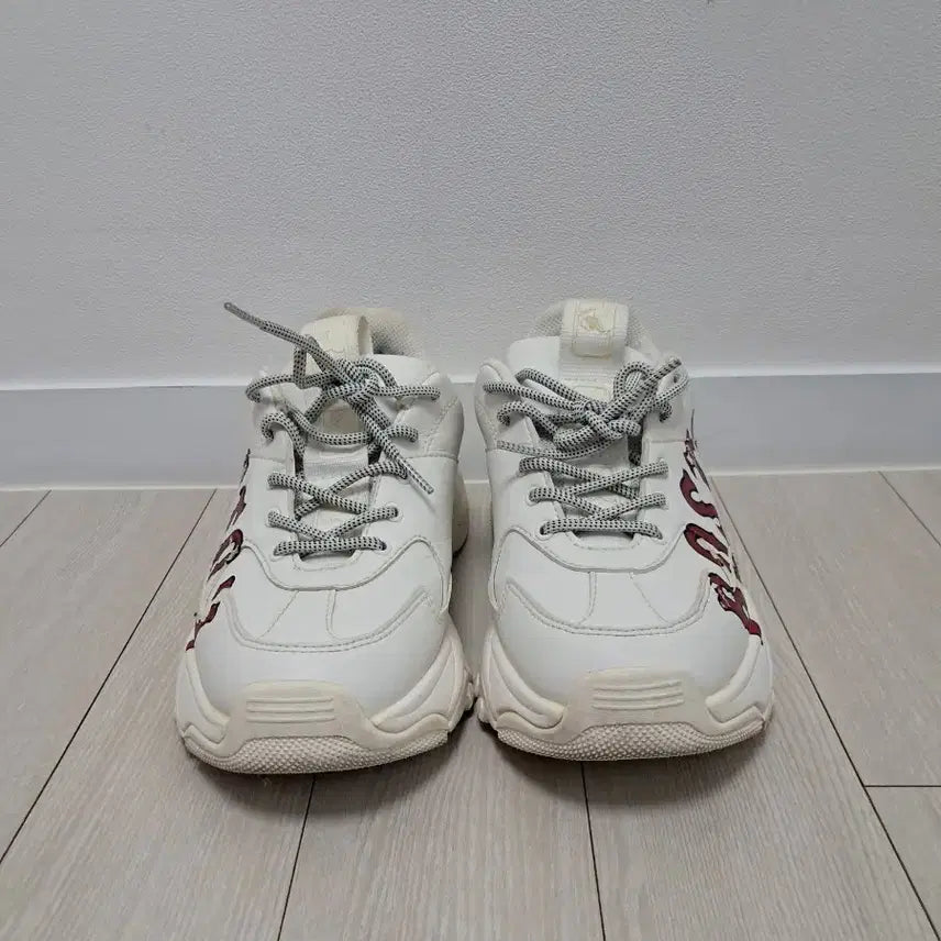 [BUNJANG] MLB Boston Chunky Sneakers / MLB 화이트 어글리 스니커즈 운동화 MLB Boston 청키 운동화 2