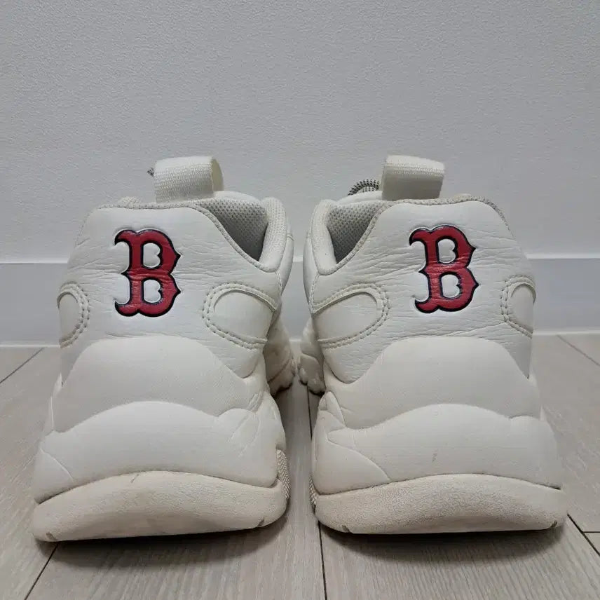 [BUNJANG] MLB Boston Chunky Sneakers / MLB 화이트 어글리 스니커즈 운동화 MLB Boston 청키 운동화 2