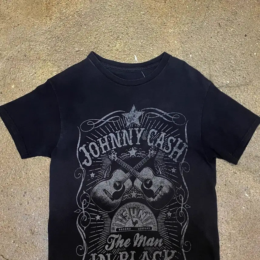 [BUNJANG] Vintage Johnny Cash Printed T-shirt / 미국 빈티지 락 조니캐쉬 프린팅 티 락티셔츠 반팔티
