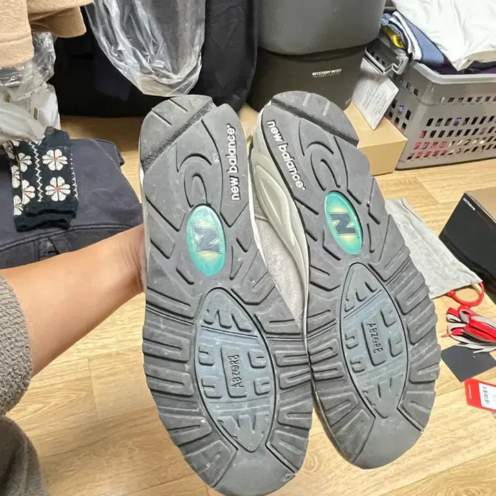 [BUNJANG] New Balance 990vs2 Gray Sneakers / [265] 뉴발란스 990vs2 그레이