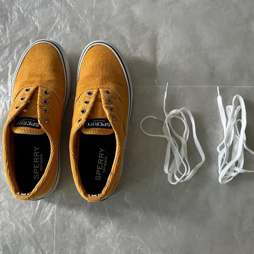 [BUNJANG] Sperry Corduroy Sneakers / 스페리 코듀로이 단화