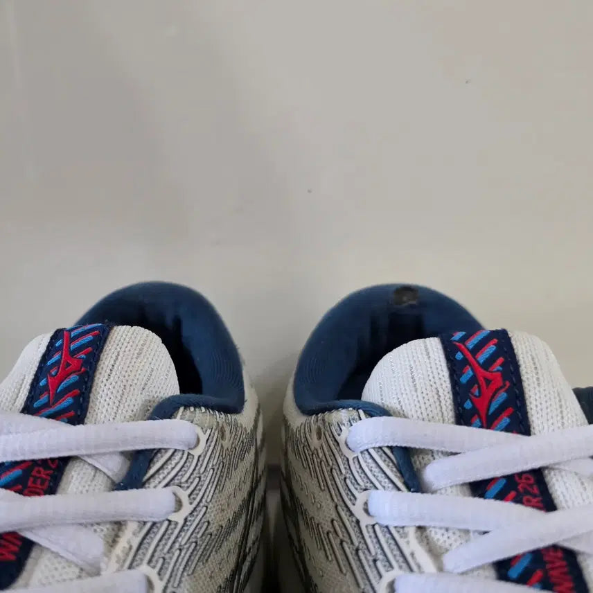 [BUNJANG] Mizuno Wave Rider 26 Carbon Plate Running Shoes / [255] 미즈노w 웨이브라이더26 화이트네이비 카본플레이트ㅡ단종매물