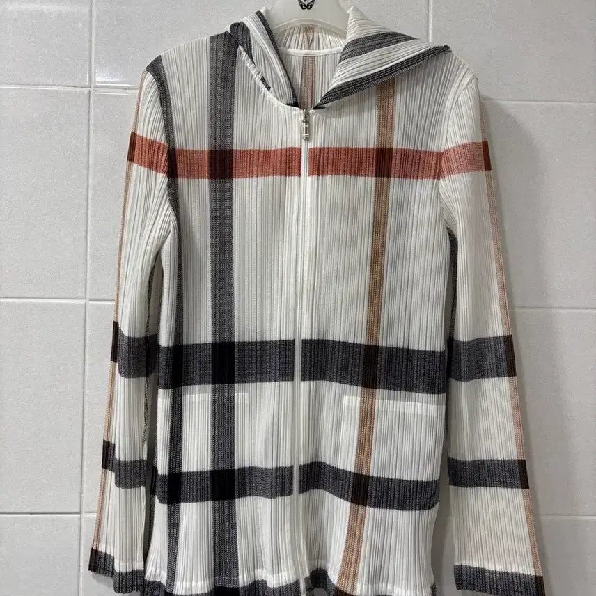 [BUNJANG] Daks Pleated Hooded Zip-up / 닥스 플리츠 후드집업
