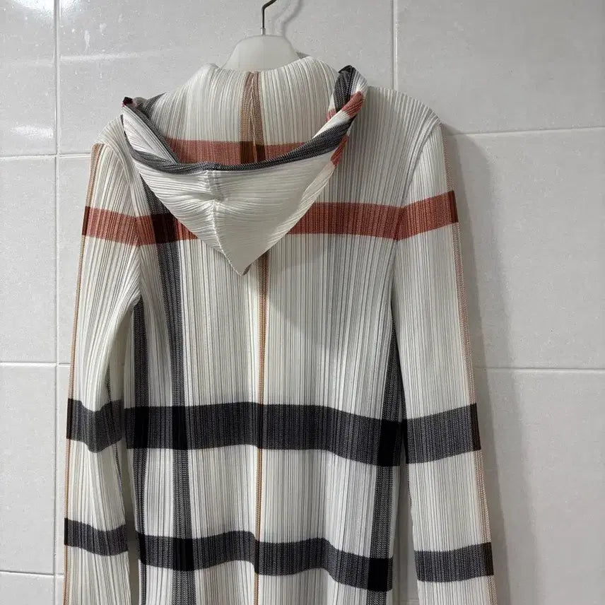 [BUNJANG] Daks Pleated Hooded Zip-up / 닥스 플리츠 후드집업