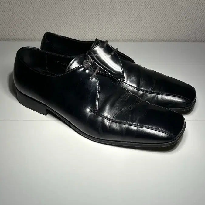 [BUNJANG] Prada Classic Square Toe Derby Shoes / 프라다 클래식 스퀘어토 더비