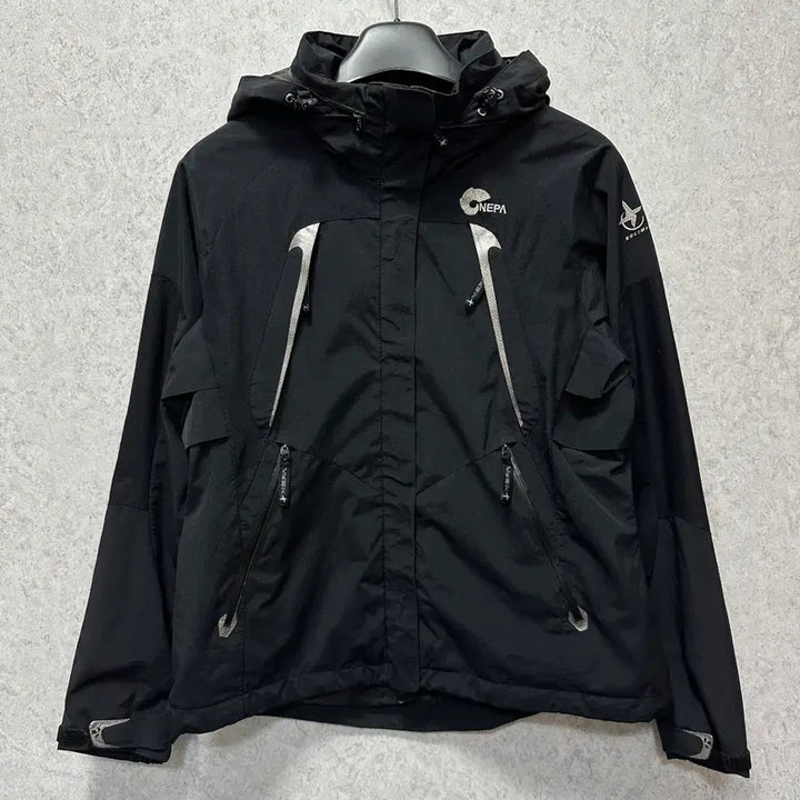 [SOLD OUT] 105 네파 여자 바람막이 자켓