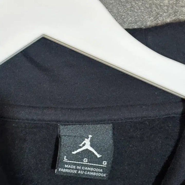[BUNJANG] Jordan Black Hoodie Zip-Up Jacket (Overseas Edition) - L Size / 조던 블랙 후드집업 점퍼 해외판 L사이즈