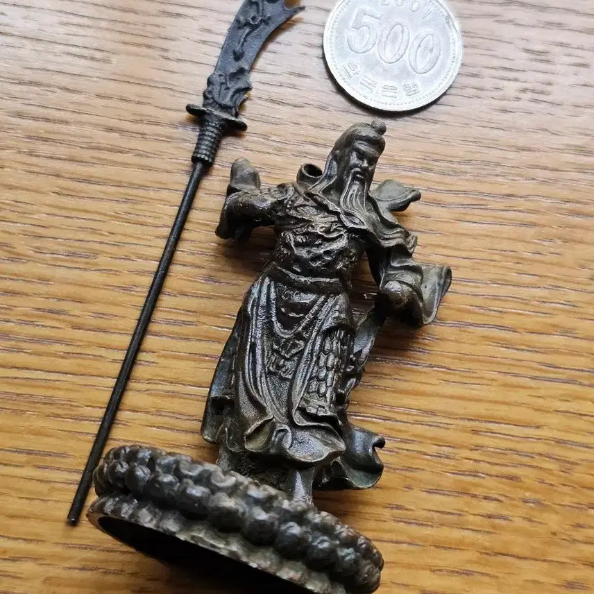 [BUNJANG] Miniature Guan Yu Statue with Halberd / [무료배송] &