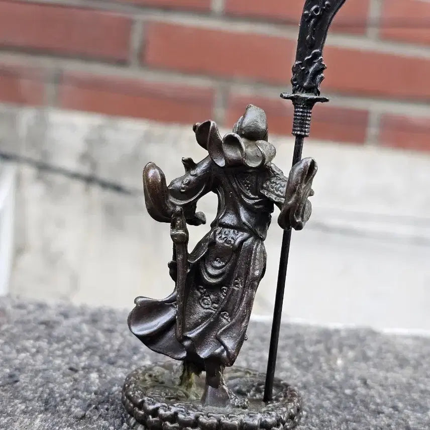 [BUNJANG] Miniature Guan Yu Statue with Halberd / [무료배송] &
