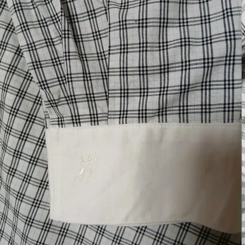 [BUNJANG] Burberry Check Pattern Henley Shirt / 정품 버버리 체크 패턴 헨리넥 셔츠