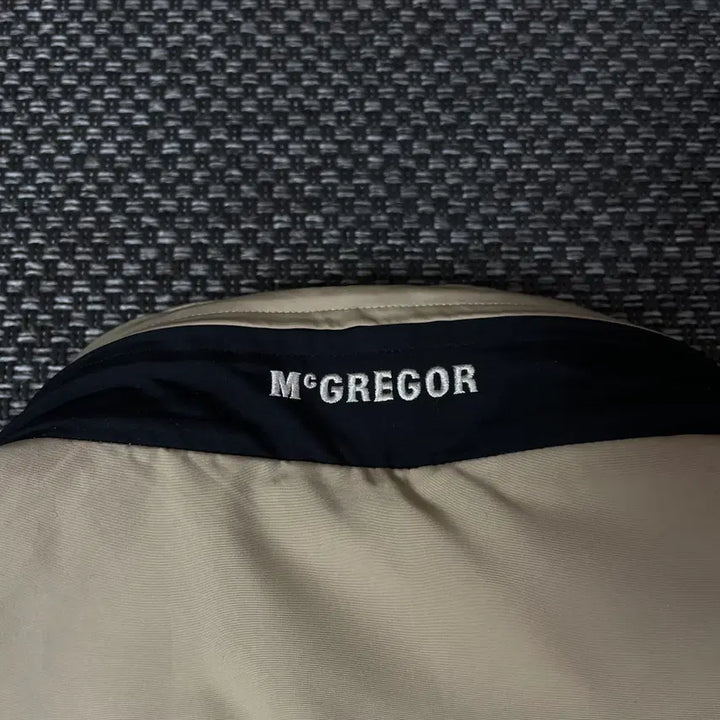 [BUNJANG] McGregor Beige Multi-Pocket Windbreaker Jacket 3L / 맥그리거 베이지 멀티포켓 바람막이 자켓 3L