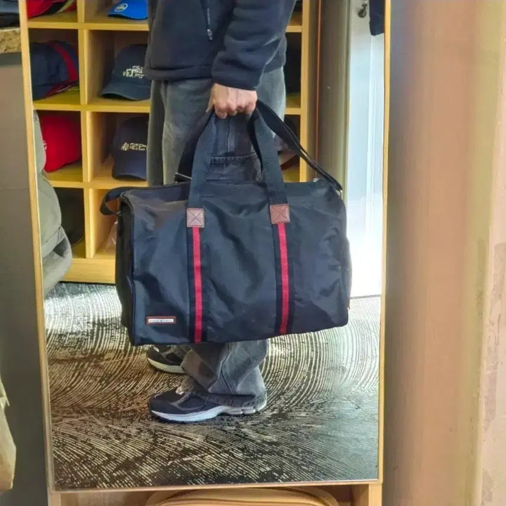 [BUNJANG] Tommy Hilfiger Duffle Bag / 타미힐피거 더플백 가방