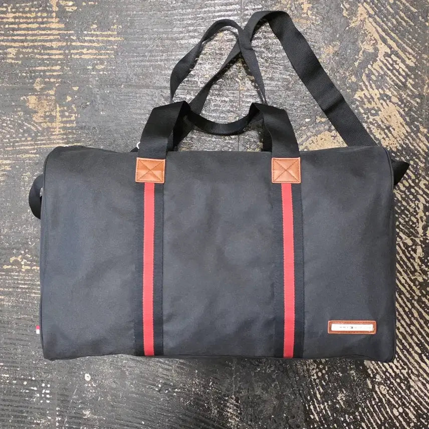 [BUNJANG] Tommy Hilfiger Duffle Bag / 타미힐피거 더플백 가방