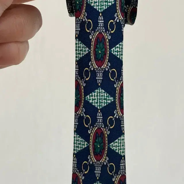 [BUNJANG] Lui Ferro Tie / 루이페로 넥타이