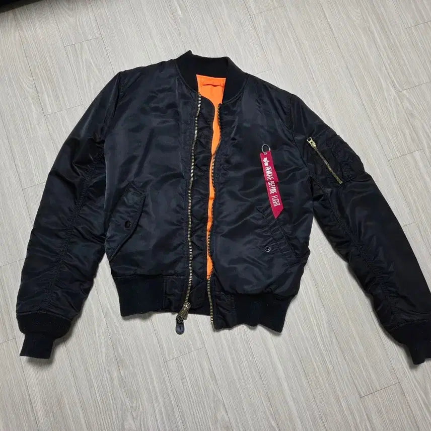 [BUNJANG] Alpha Industries MA-1 Black Bomber Jacket / 알파인더스트리 MA-1 블랙 S사이즈