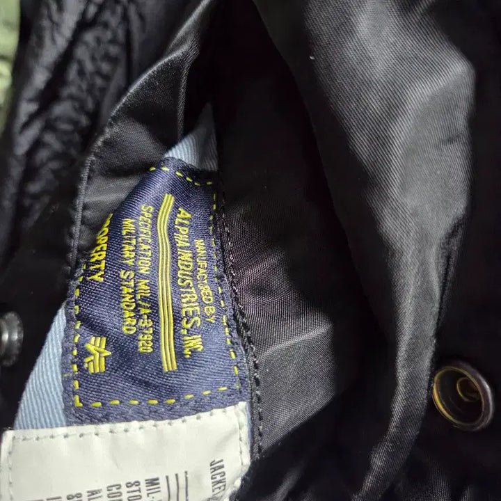 [BUNJANG] Alpha Industries MA-1 Black Bomber Jacket / 알파인더스트리 MA-1 블랙 S사이즈