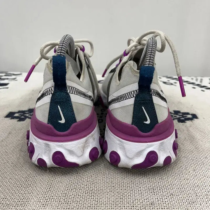 [BUNJANG] Nike React Element 55 Running Shoes (235) / 나이키 리액트 엘리먼트 55 러닝화 운동화 235 E02786