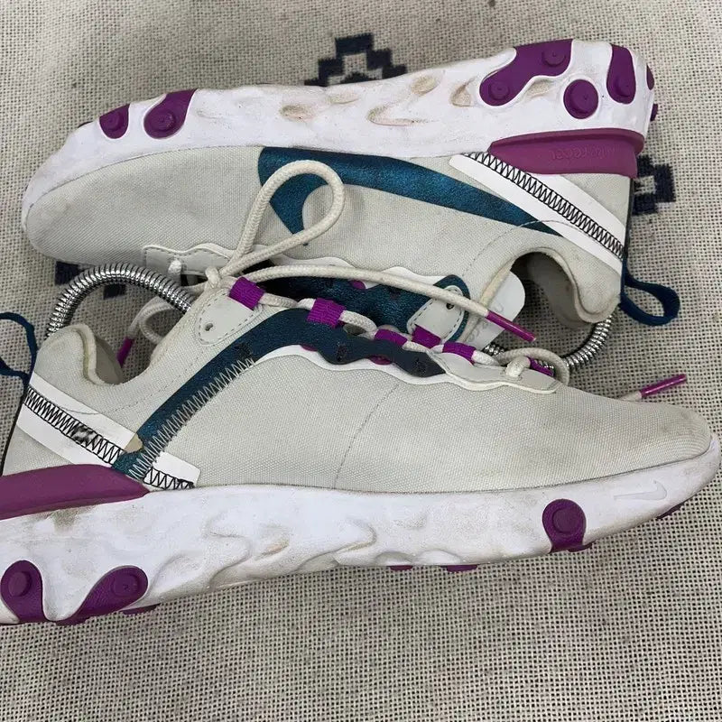 [BUNJANG] Nike React Element 55 Running Shoes (235) / 나이키 리액트 엘리먼트 55 러닝화 운동화 235 E02786