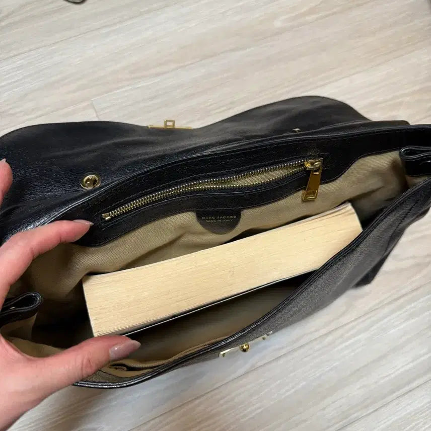 [BUNJANG] Marc Jacobs Black Leather Tote Bag / 마크제이콥스 블랙 레더 백