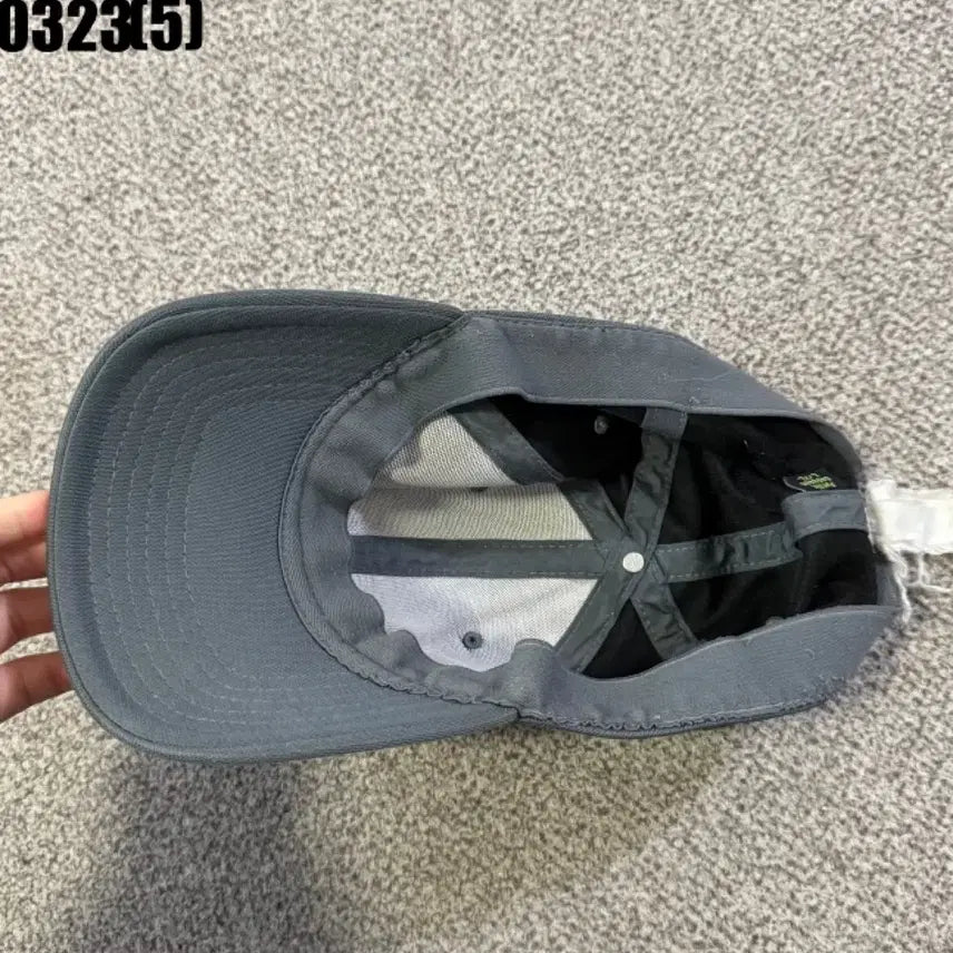 [SOLD OUT] 언더아머 모자 볼캡 회색 0323