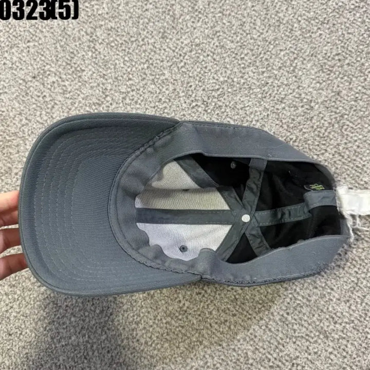 [SOLD OUT] 언더아머 모자 볼캡 회색 0323