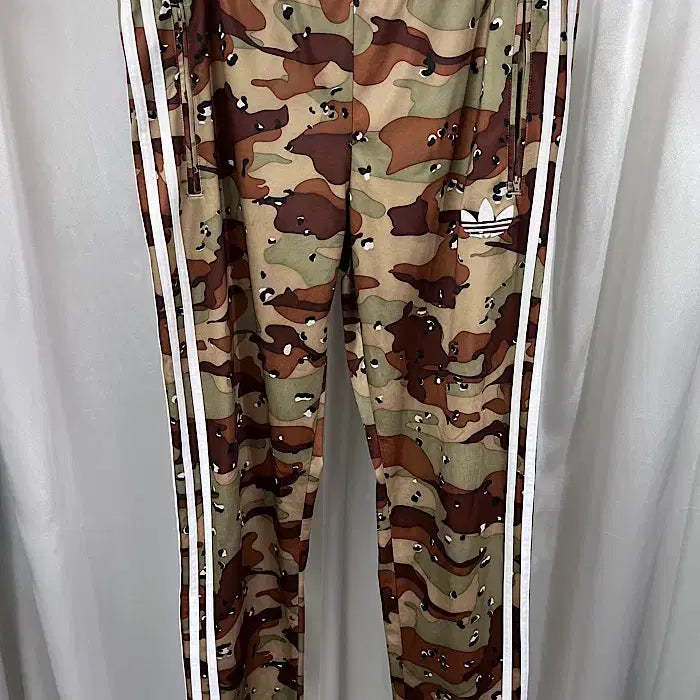 [BUNJANG] Adidas Firebird Camouflage Track Pants / 아디다스 파이어버드 카모플라쥬 트랙 팬츠