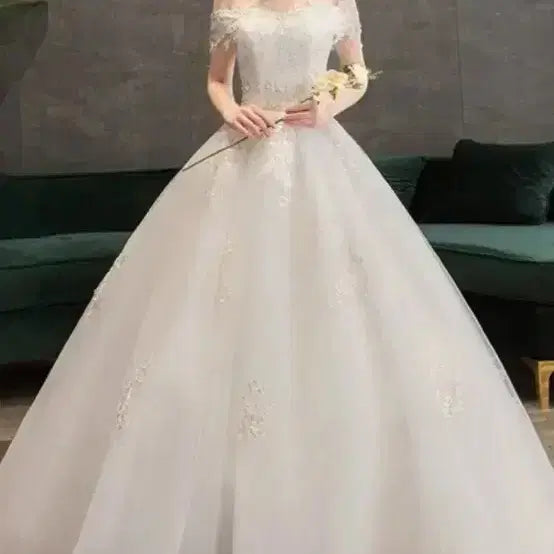 [BUNJANG] Wedding Dress Rental / 최저가 셀프웨딩 셀프촬영 졸업사진 웨딩드레스 대여