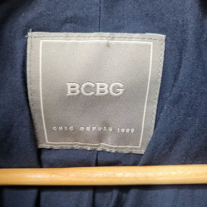 [SOLD OUT] BCBG 앙고라 혼방 네이비 루즈핏 하프 코트