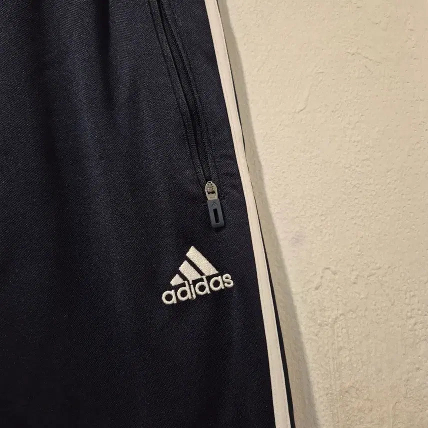 [BUNJANG] Adidas Navy Three-Stripe Training Pants / 아디다스 삼선 트레이닝 바지 네이비