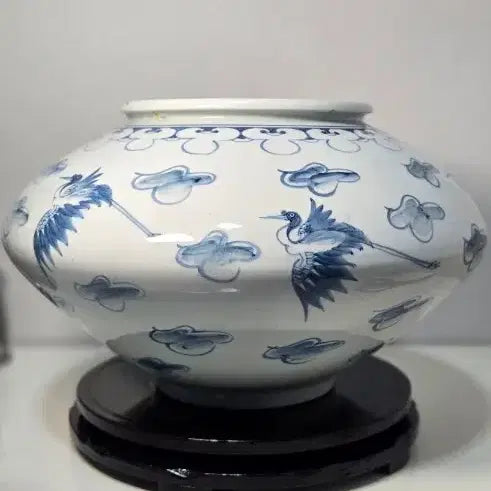 [BUNJANG] Celadon Porcelain Cloud and Crane Motif Jar / 청화 백자 운학문 항아리