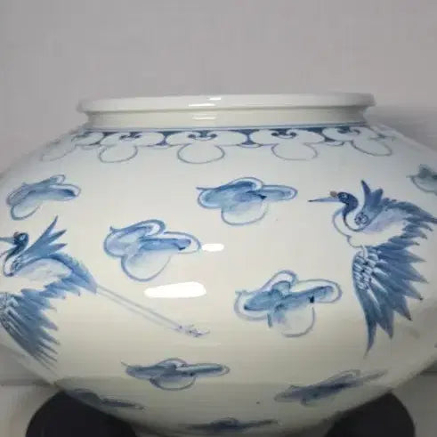 [BUNJANG] Celadon Porcelain Cloud and Crane Motif Jar / 청화 백자 운학문 항아리
