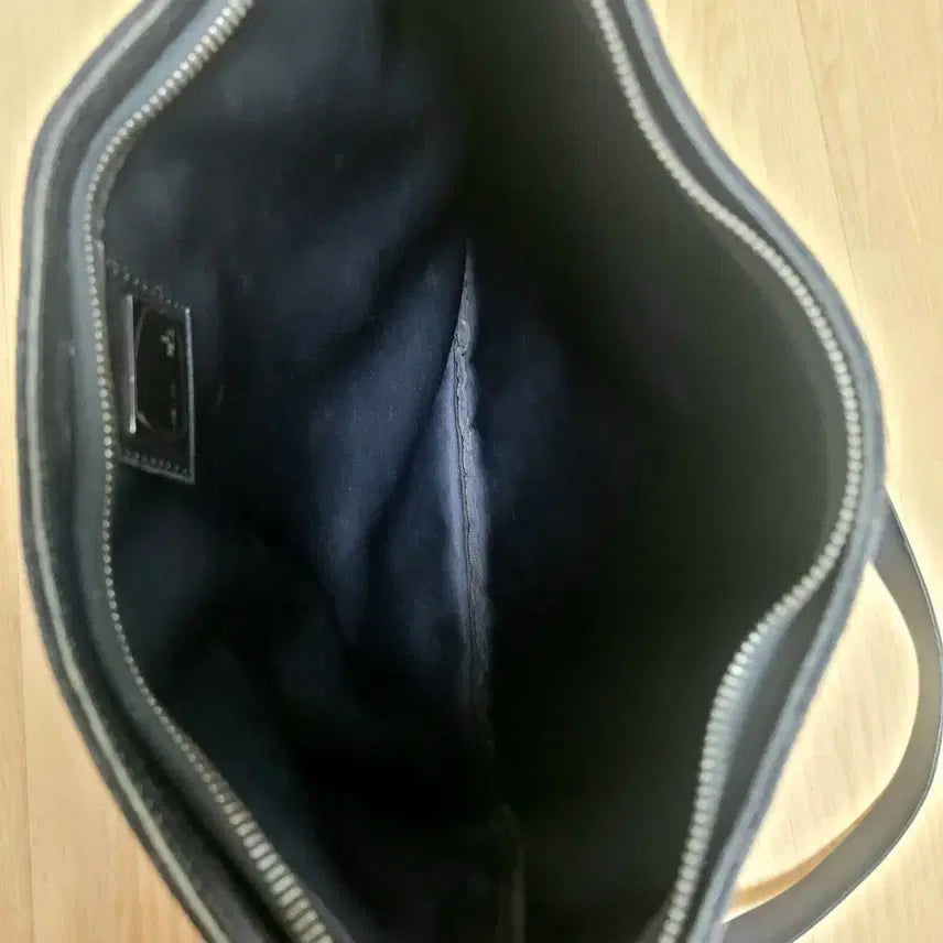 [SOLD OUT] (정품)펜디 쥬카 메신저백 크로스백