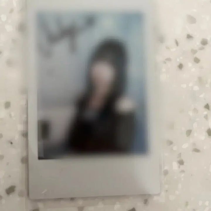 [BUNJANG] BADVILLAIN Huey Signed Polaroid / 배드빌런 휴이 싸인 폴라로이드 양도