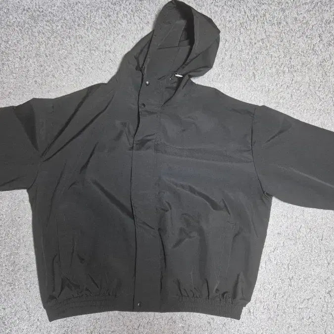 [BUNJANG] Black Windbreaker Jacket / 검정 집업 바람막이(상태 매우 좋음)