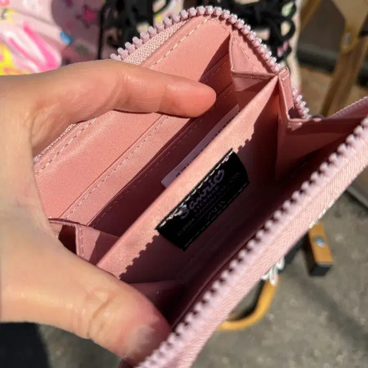 [BUNJANG] Zara Sanrio Kuromi Set (Bag, Wallet, Boots) / (자라 산리오 콜라보) 쿠로미 가방+지갑+워커 230