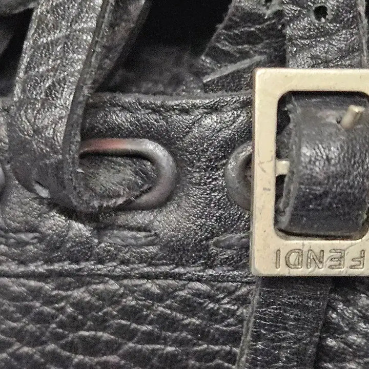[BUNJANG] Fendi Leather Sneakers / 펜디 가죽 스니커즈