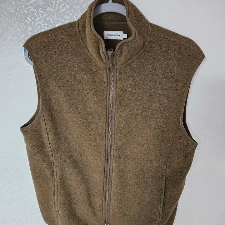 [BUNJANG] Steady Everywear Relaxed Fleece Vest / 릴렉스드 플리스 베스트