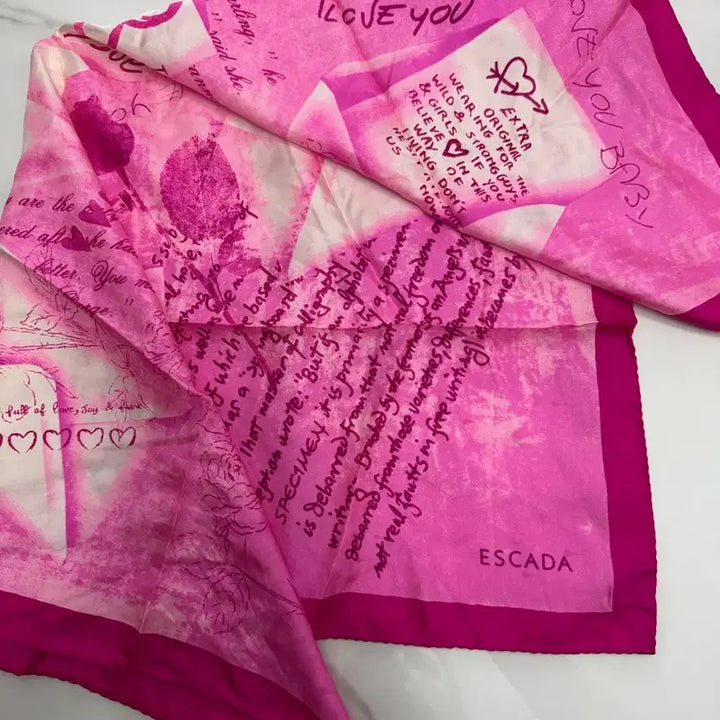 [BUNJANG] ESCADA Pink Heart Silk Scarf / ESCADA Pink Heart Love 에스카다 핑크 실크 스카프