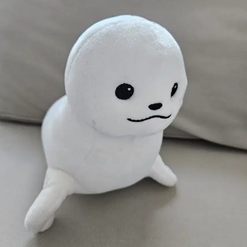 [BUNJANG] Wanna One Ong Seong Wu Seal Doll / 워너원 옹성우 인형 물개옹