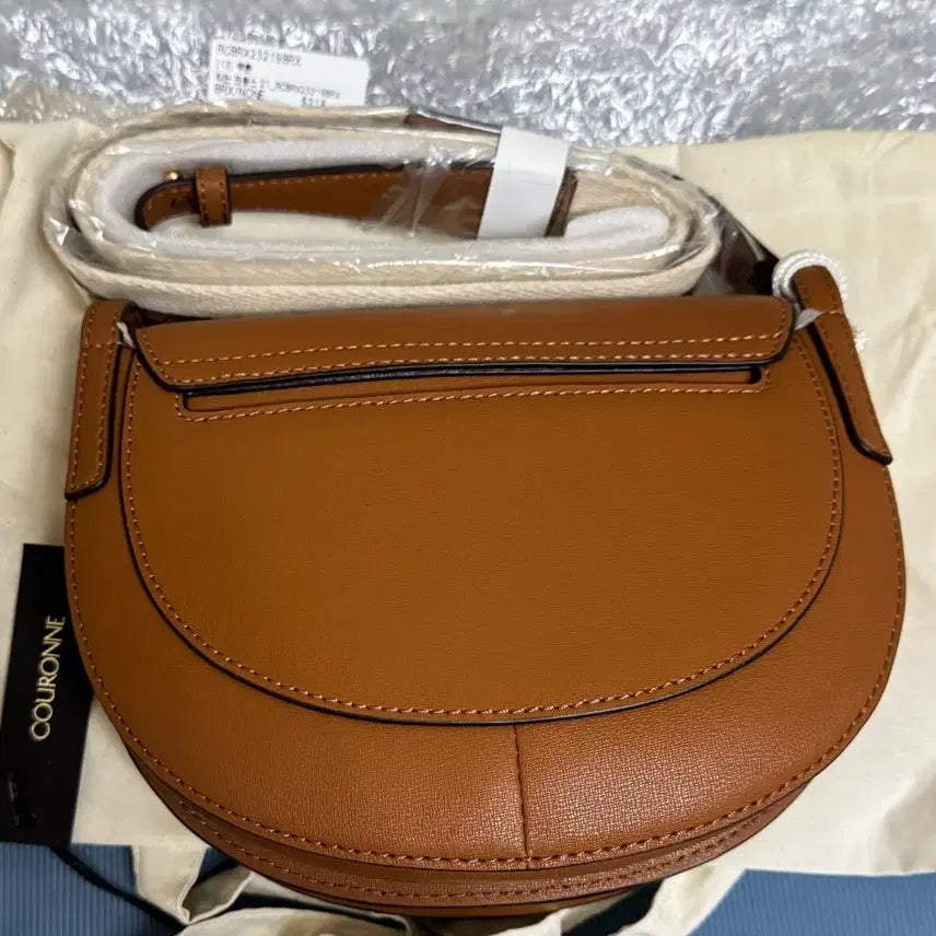 [SOLD OUT] (정품)쿠론 티핀 크로스 21 카라멜카페 가방 크로스백 여성가방