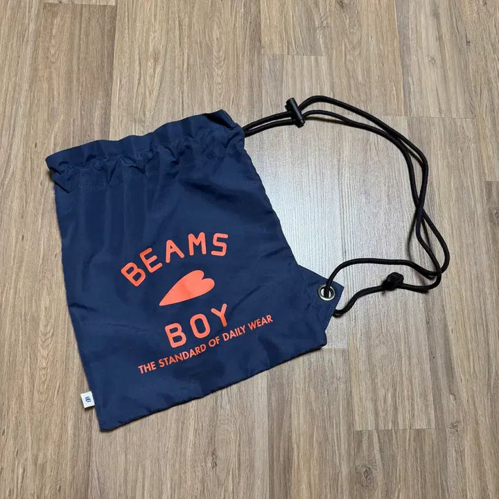 [BUNJANG] BEAMS BOY Logo Drawstring Shoulder Bag / [가격내림][BEAMS BOY] 빔즈보이 로고 쇼퍼 드로우스트링 숄더백