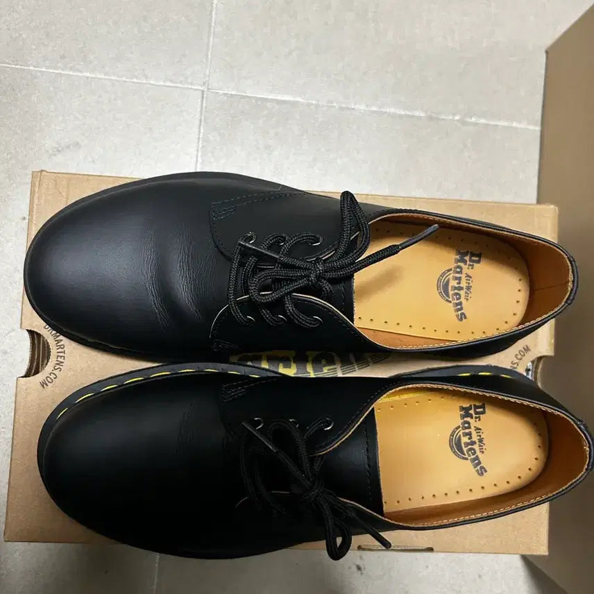 [SOLD OUT] 닥터마틴 1461 나파 새상품 275~280