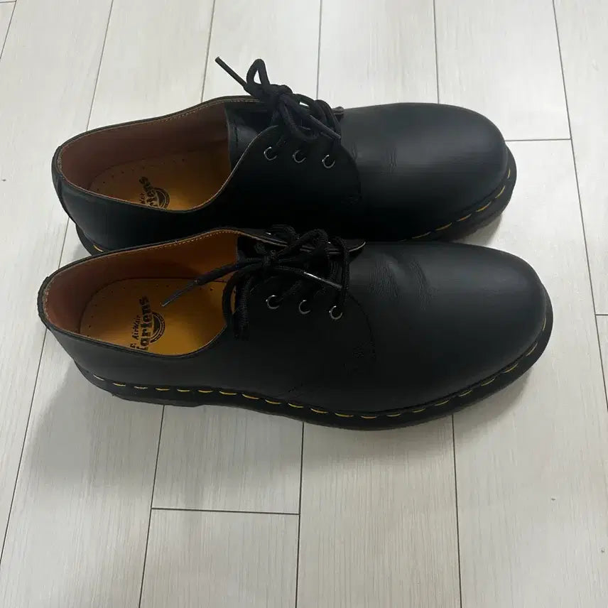 [SOLD OUT] 닥터마틴 1461 나파 새상품 275~280