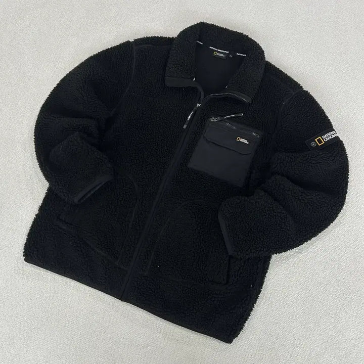 [SOLD OUT] 내셔널지오그래픽 검정 플리스 자켓 XL