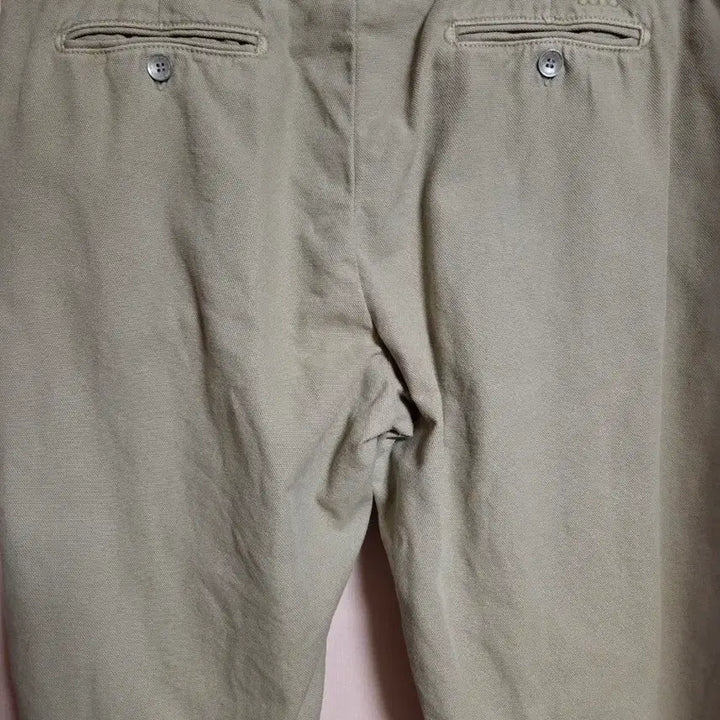 [SOLD OUT] 이태리 YCHAI 이카이 베이지 테이퍼드핏 남성팬츠