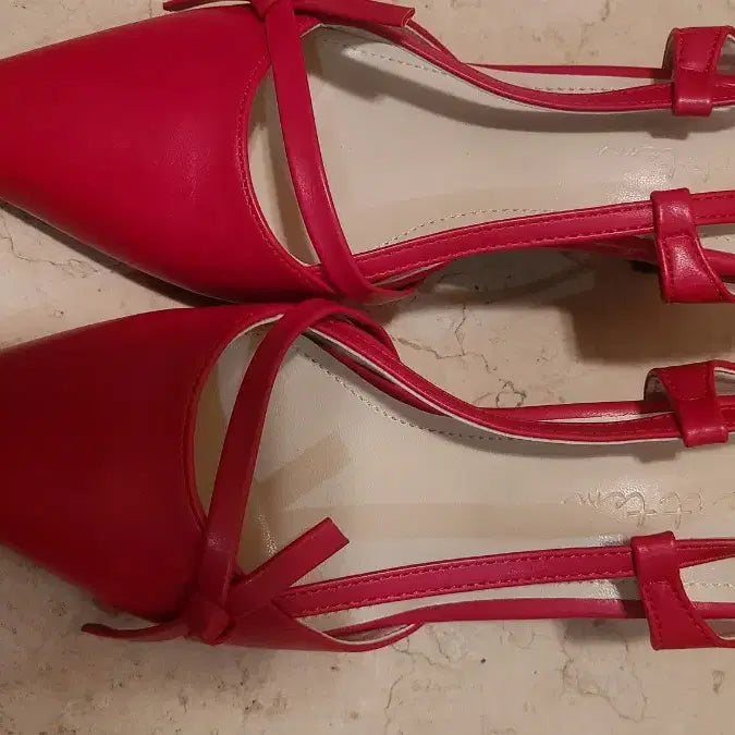 [BUNJANG] reddot Pumps Heel Strap Sandals Red / reddot. 펌프스 힐 스트랩 샌들 레드